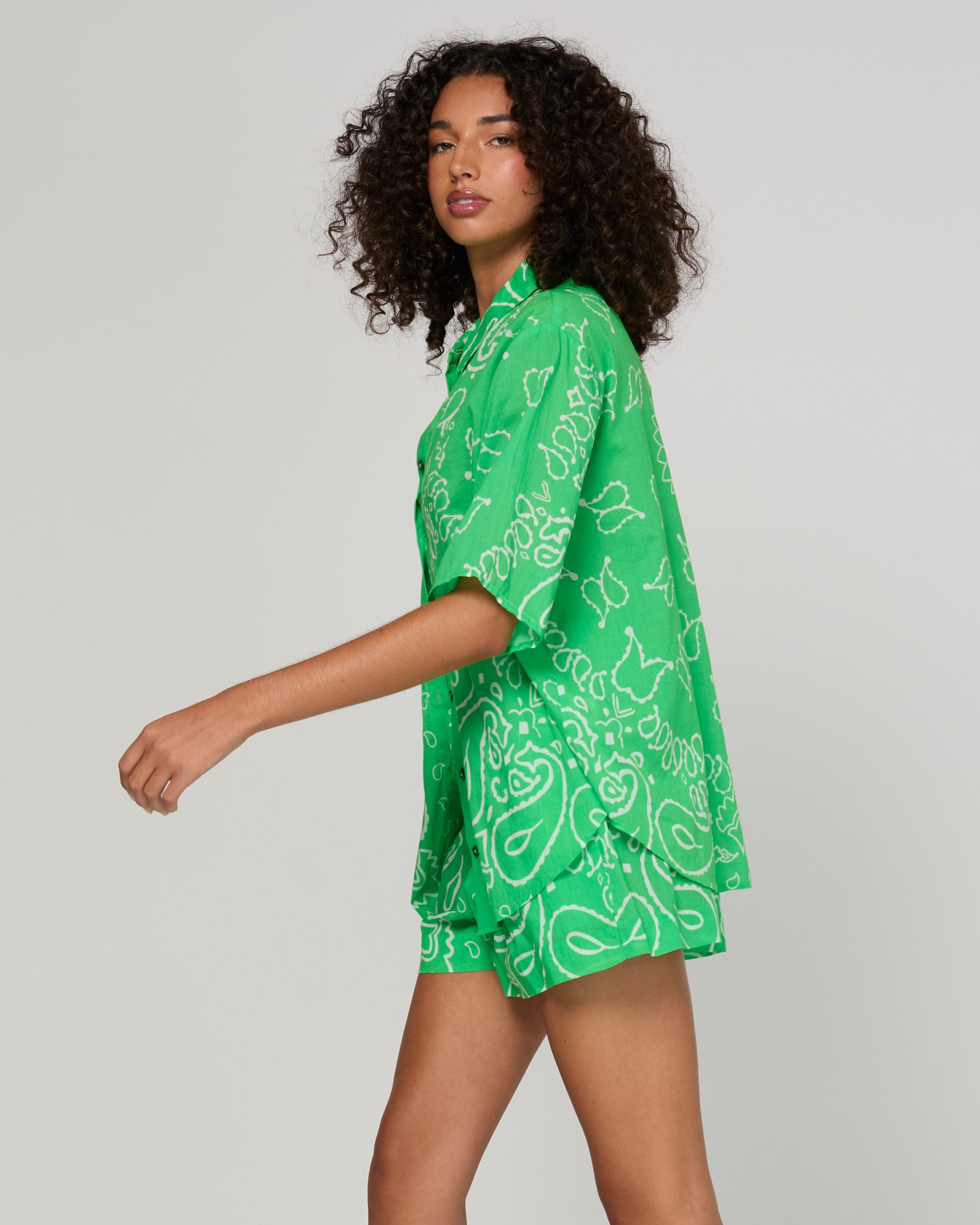 Colada Short - Bandana Apple