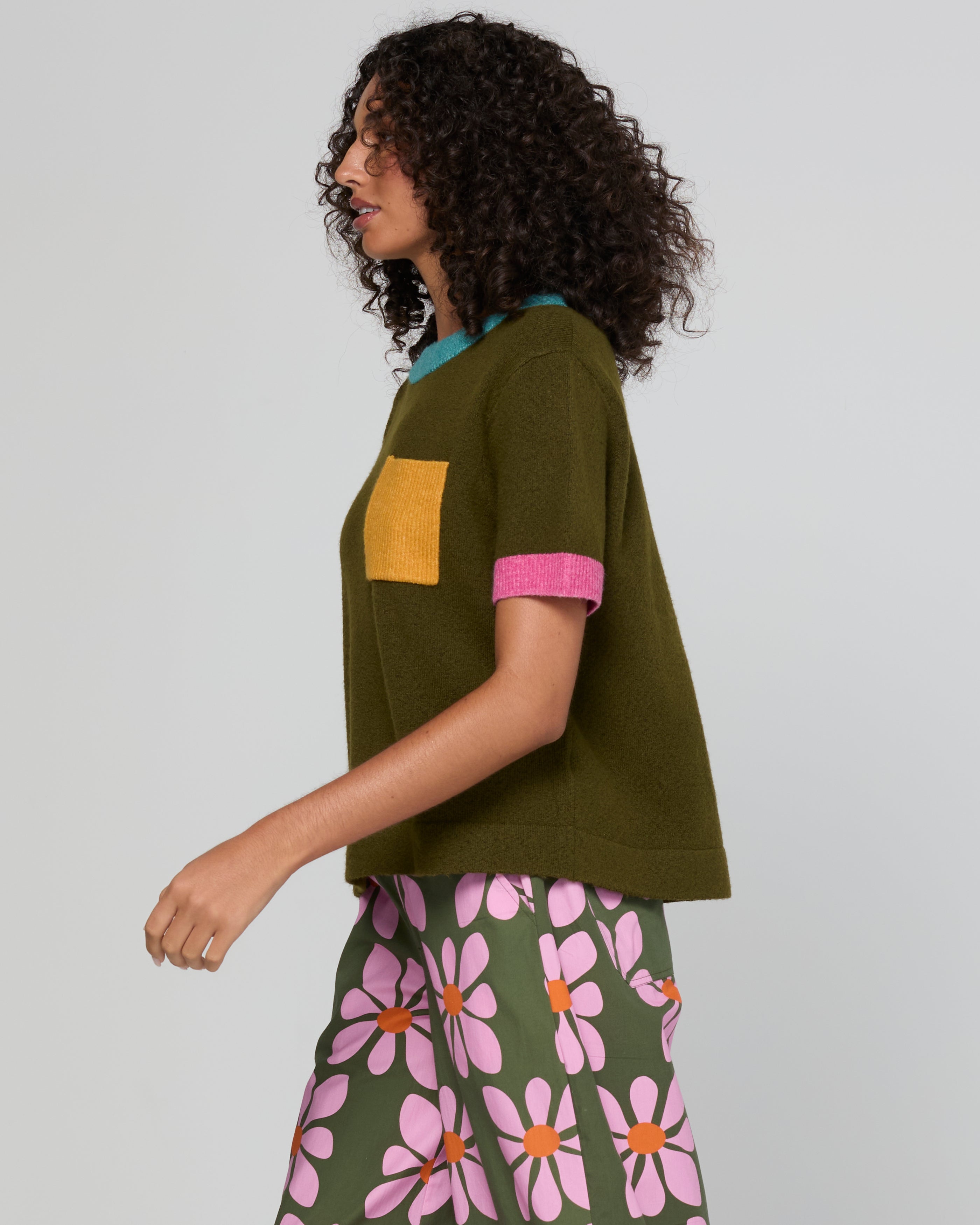 Poet Tee - Khaki Multi