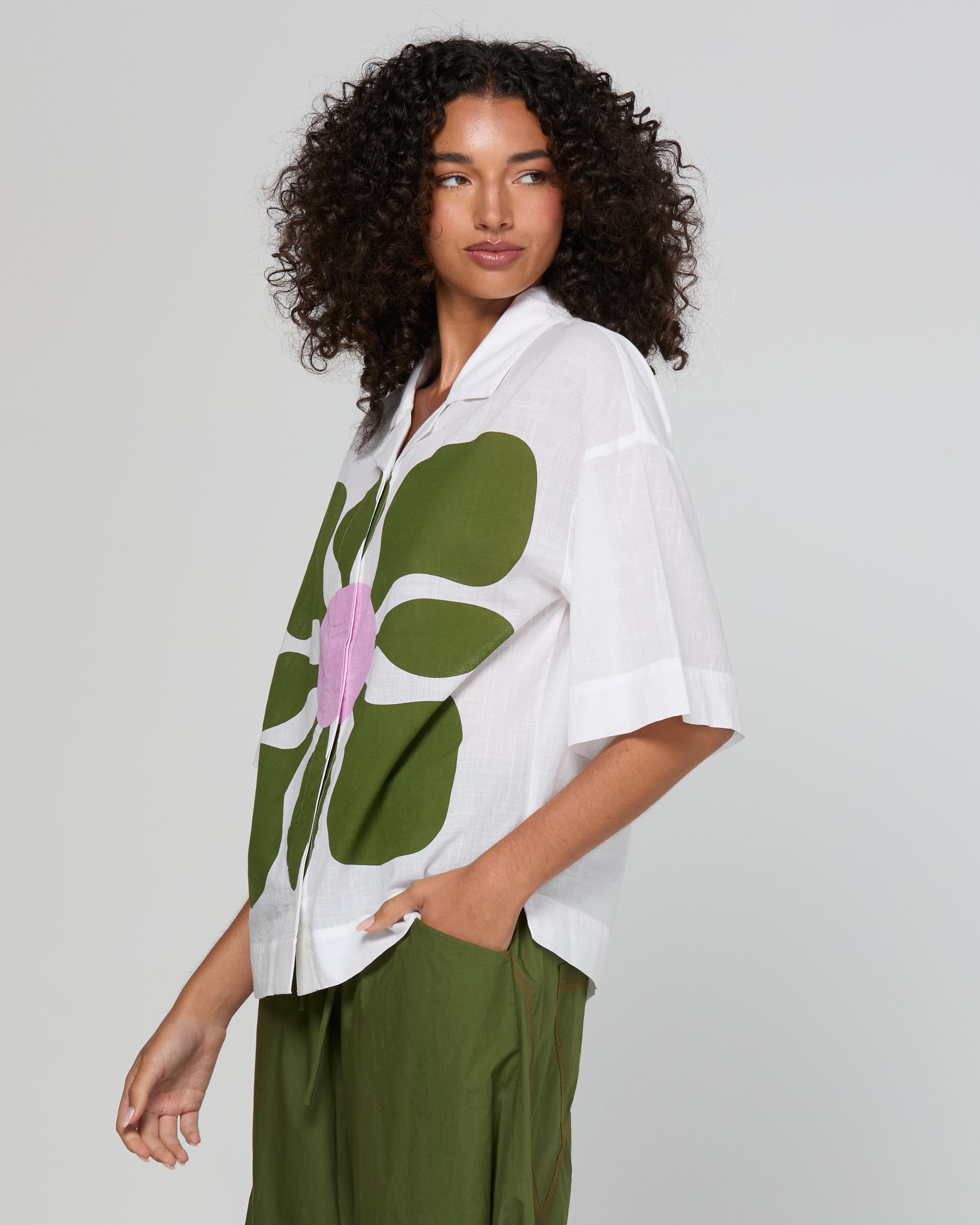 Dahlia Shirt - Cosmos