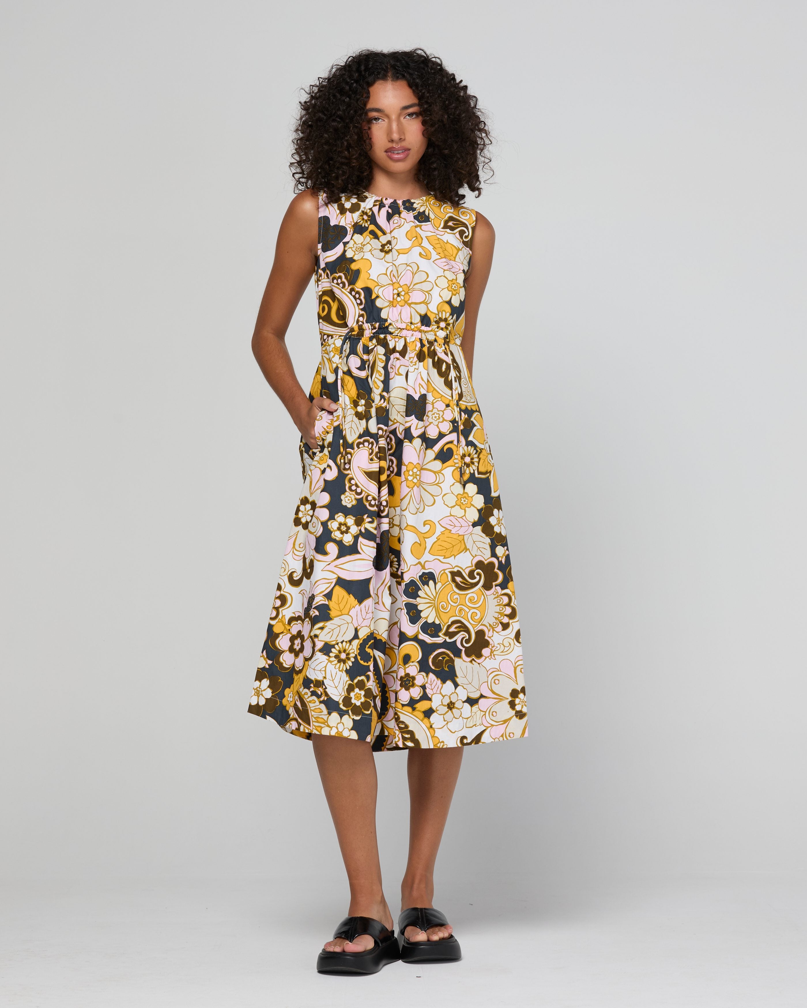 Carmen Dress - Thema