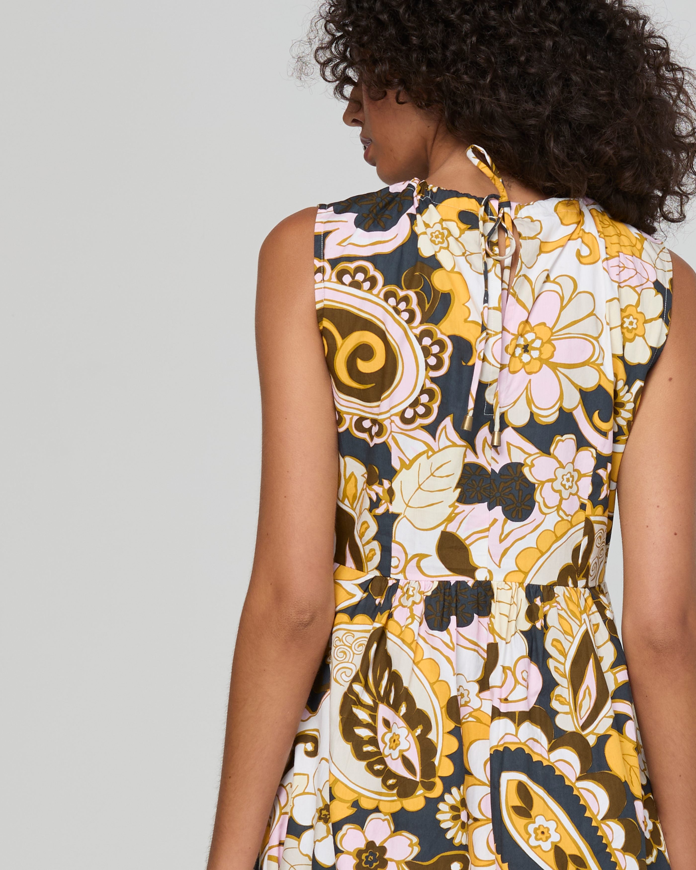 Carmen Dress - Thema