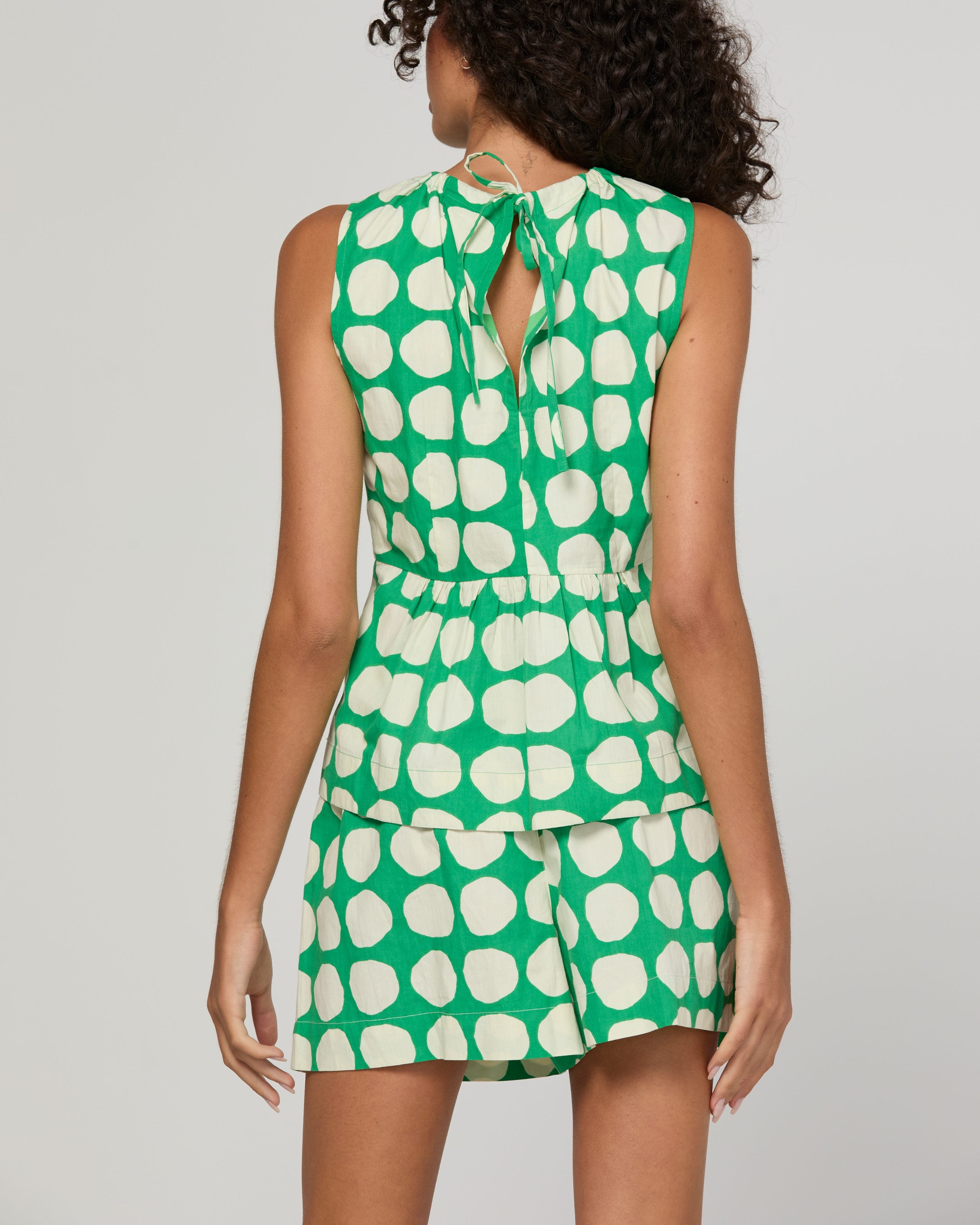 Colada Short - Circulo