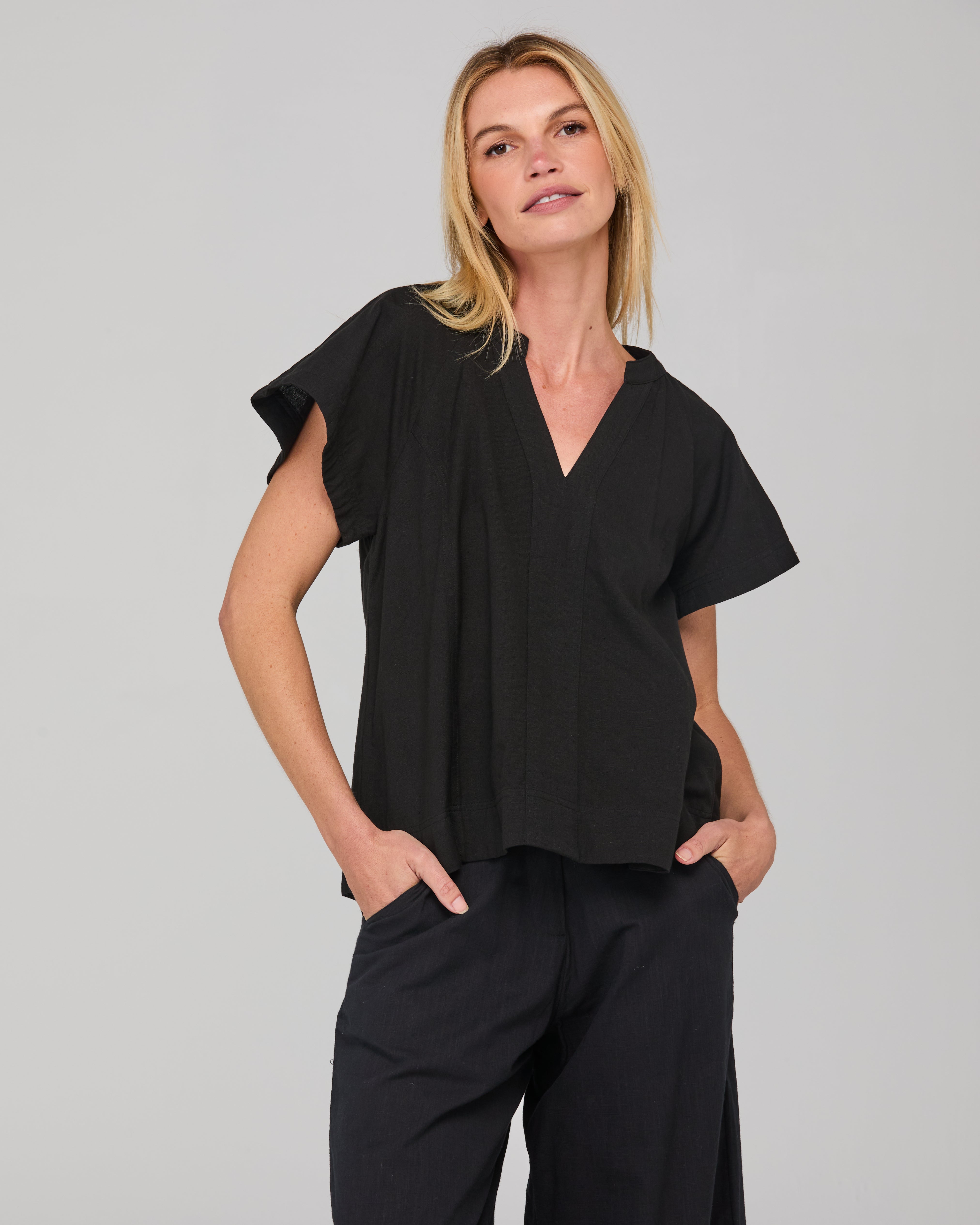 Livy Top - Black