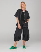 Hatsu Shirt - Black/White Stitching