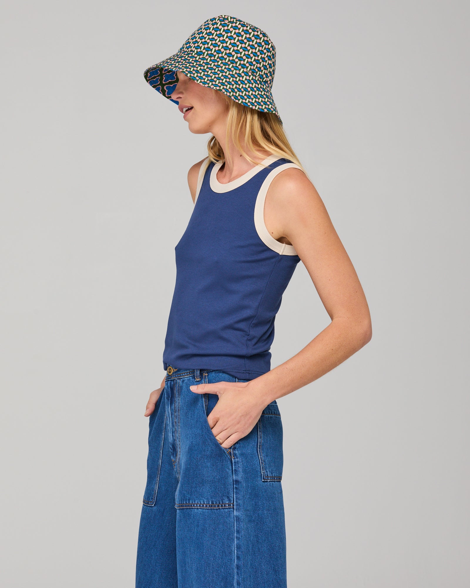 Bucket Hat Short Brim - Sakura/Yumi