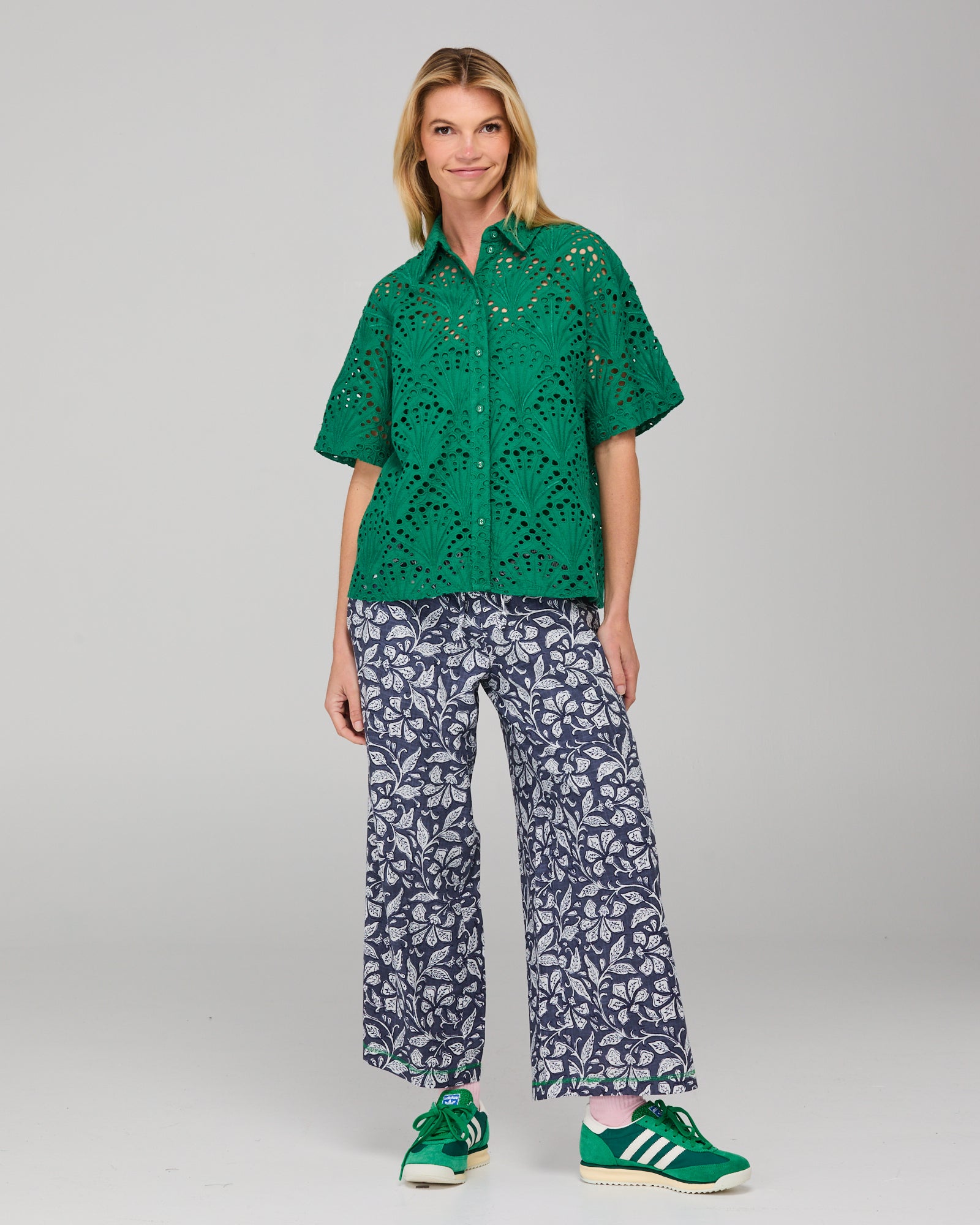 Ria Pant - Izumi Navy