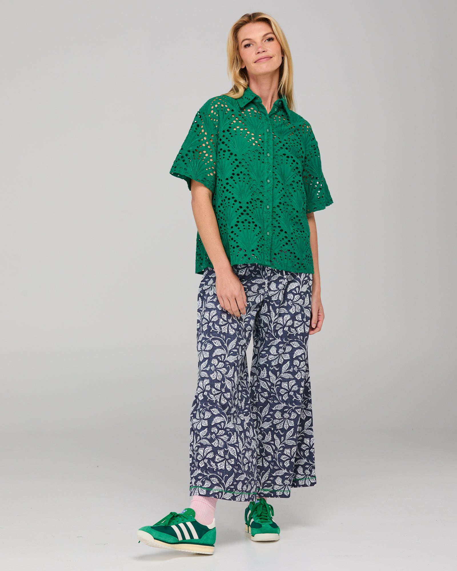 Ria Pant - Izumi Navy