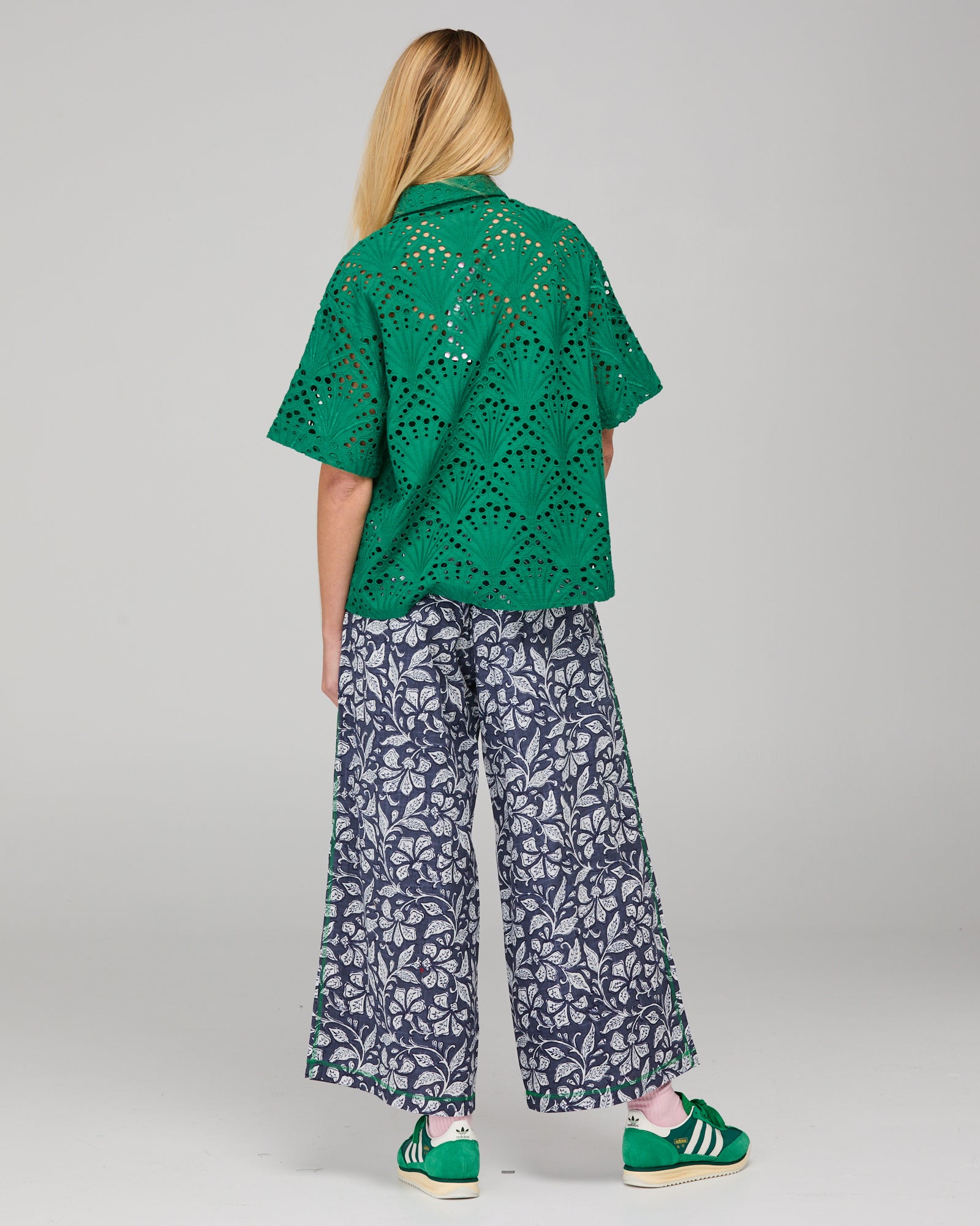 Ria Pant - Izumi Navy