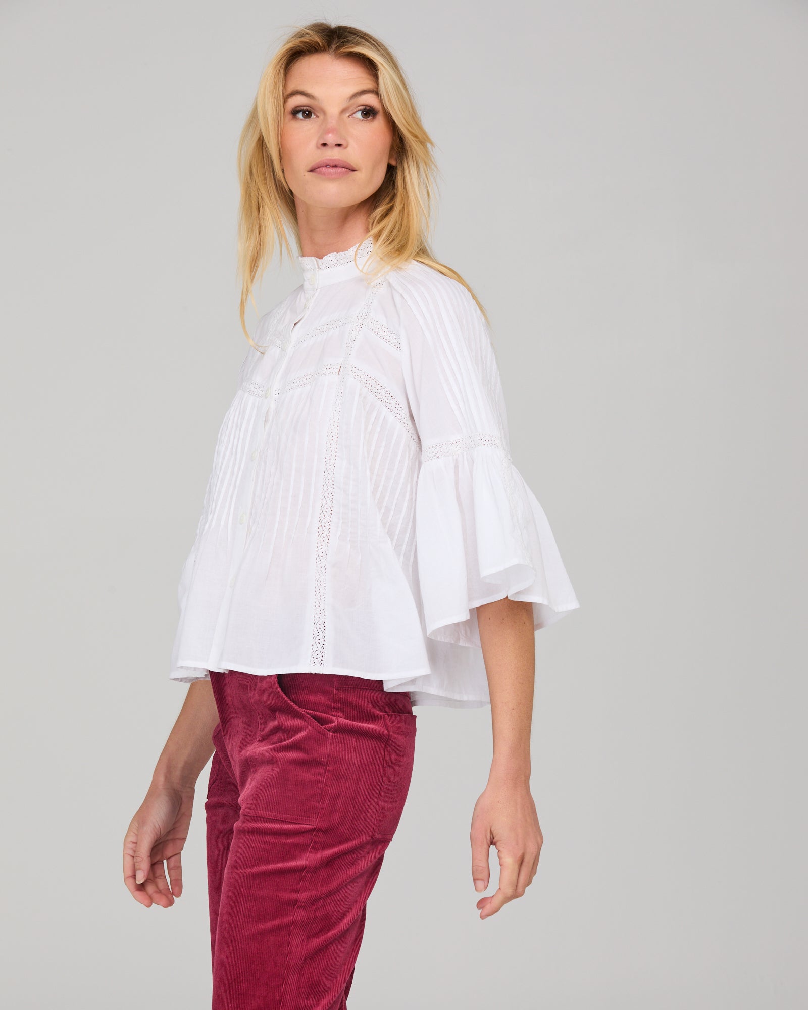 Haru Shirt Embroidered - White