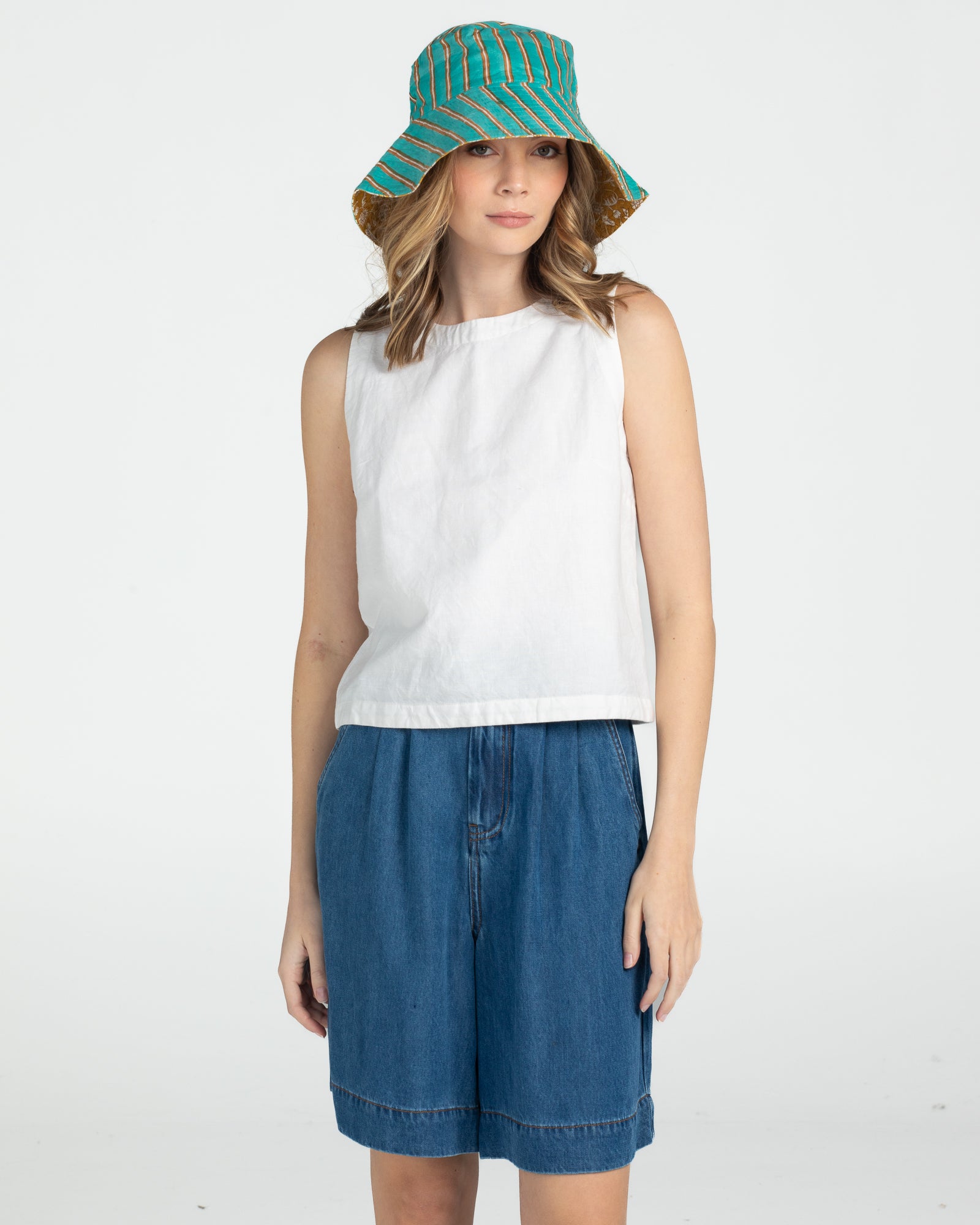 Reversible Wide Brim Bucket Hat - Tansy Zetta