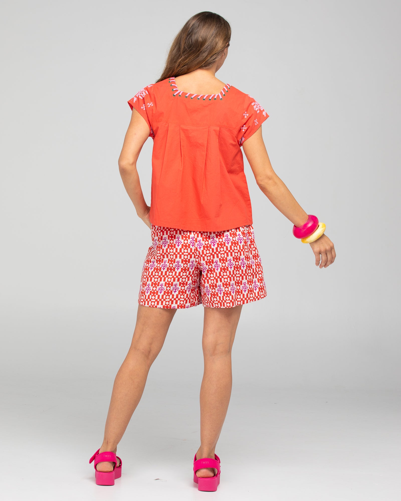 Daisy Short - Naples Pomodoro